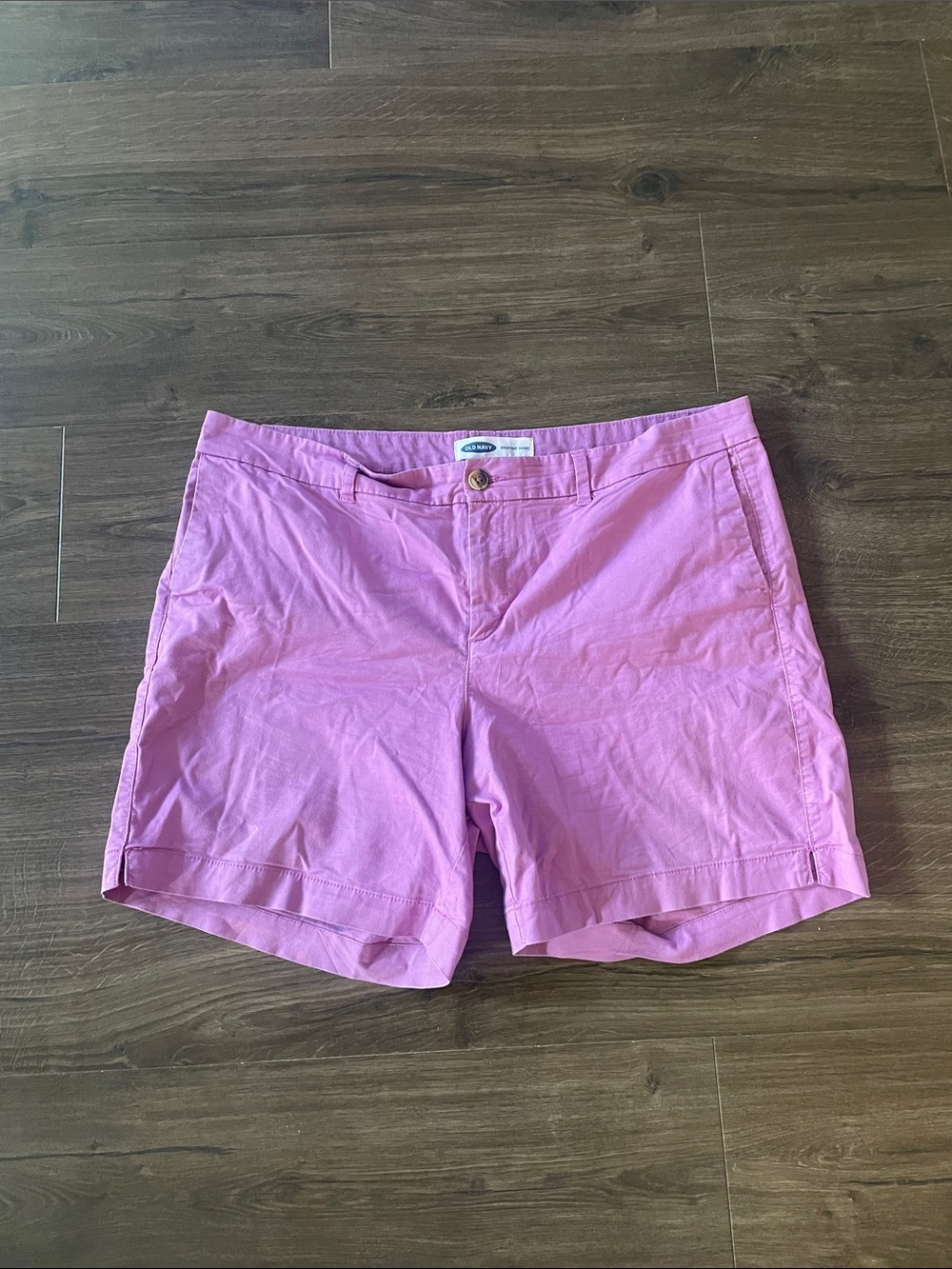 Women’s Old Navy Purple ‘Everyday Short’, Size 16